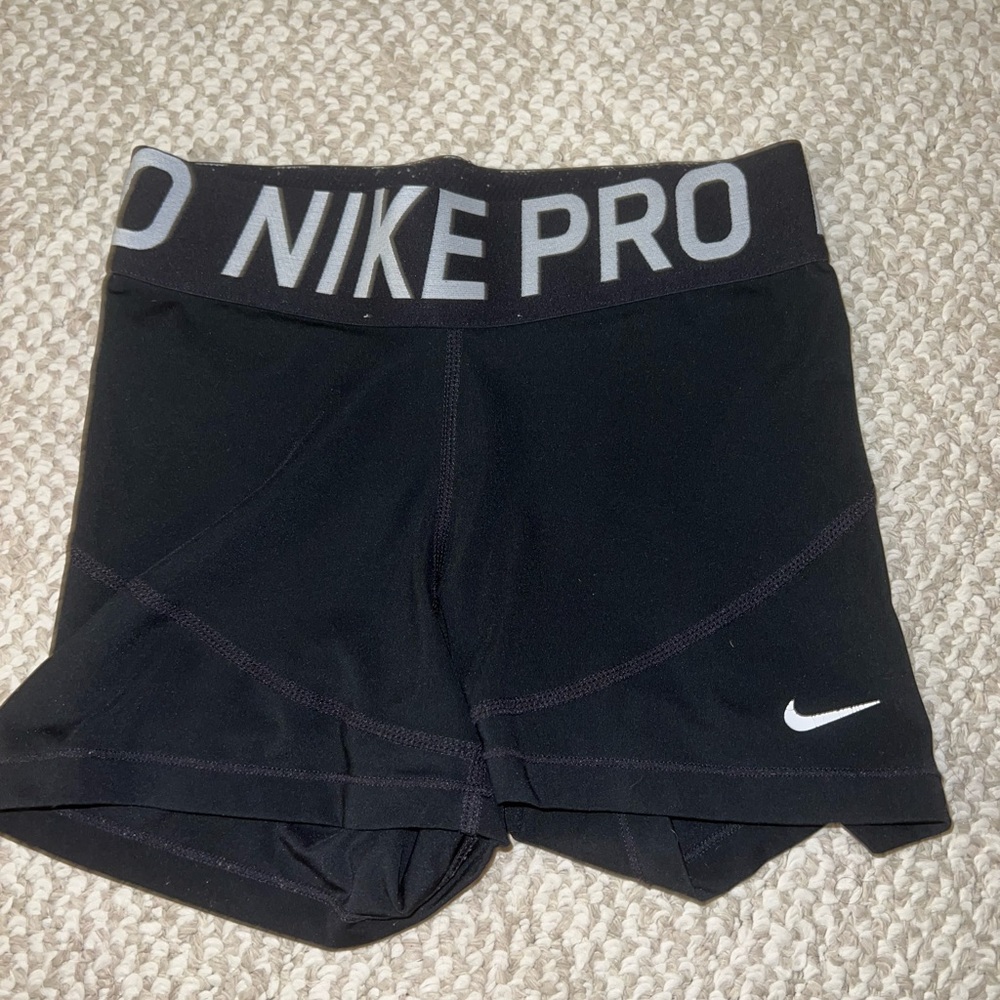 black nike pros - nike